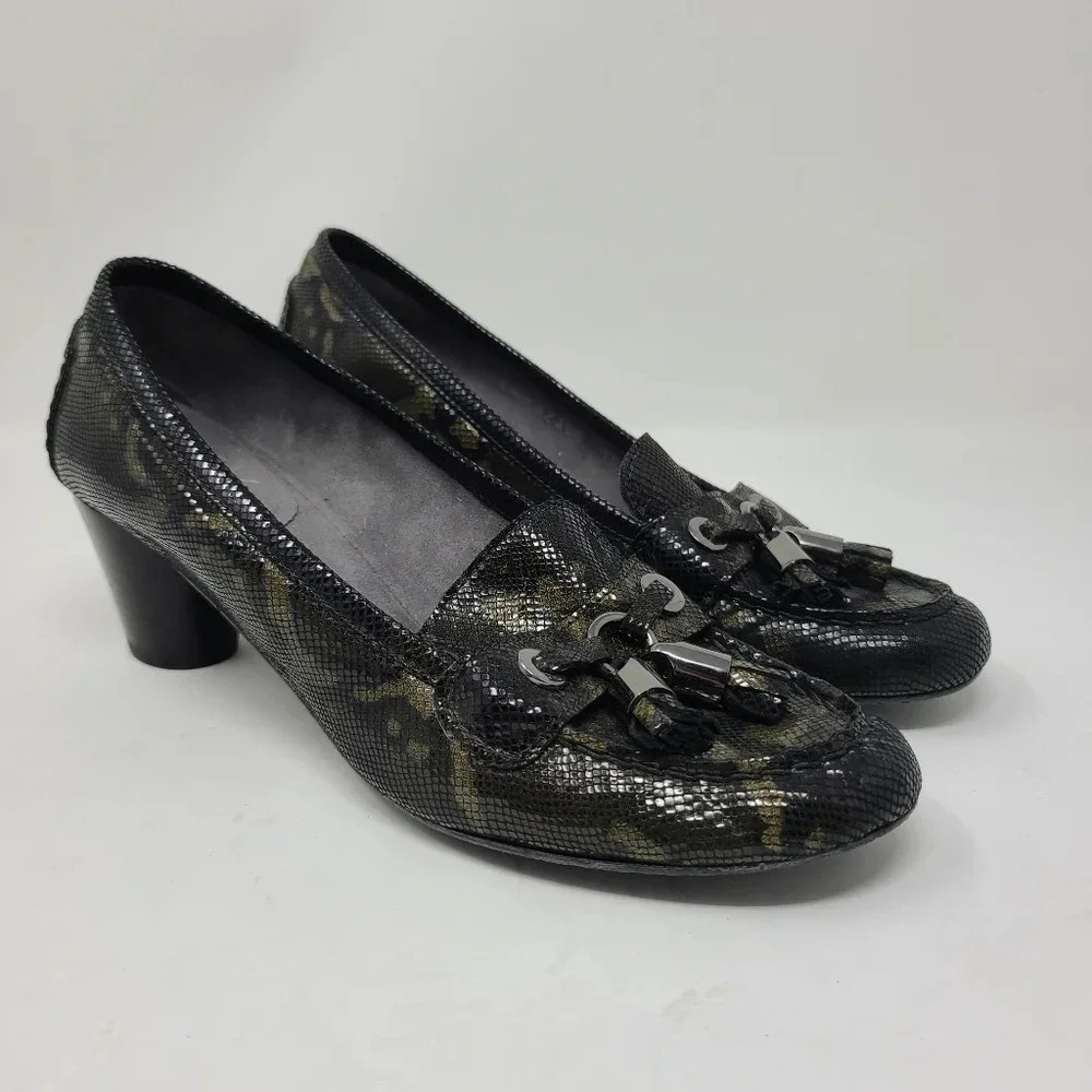 Stuart Weitzman Camouflage Print Loafer Heels 7.5